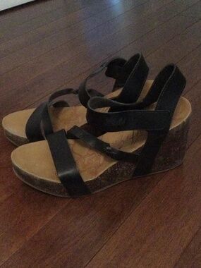 Blowfish block cork sandals
